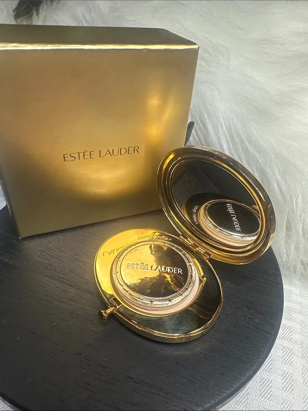 Estée Lauder pressed power compact lattice lucidity New!